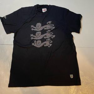 Umbro 3 Lion Black Shirt - Vintage 90s
